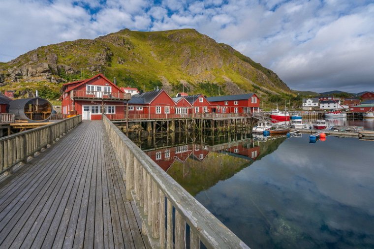 067 Lofoten, Ballstad.jpg